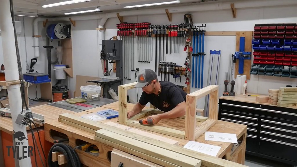 assembling the wood frame pieces