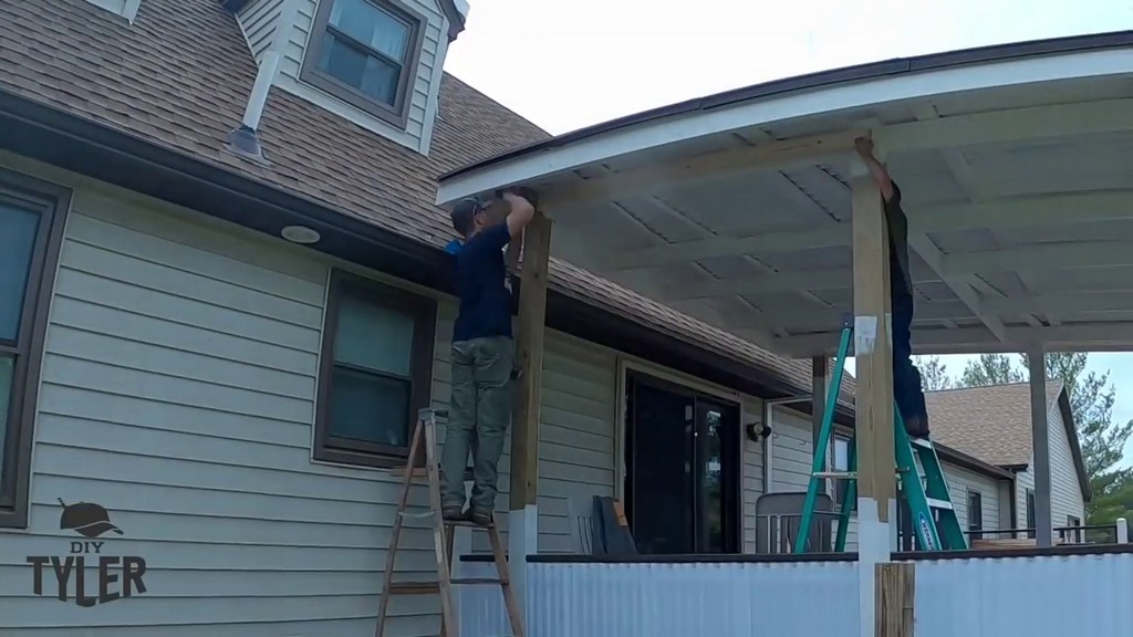 completing overhang for covered deck pergola