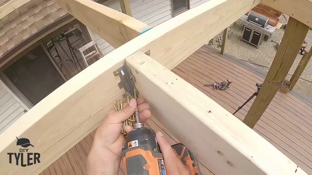 fastening joists with deck screws