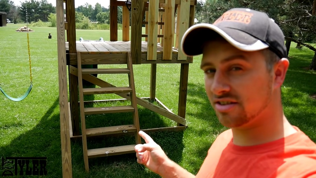 stairs on diy backyard swing set