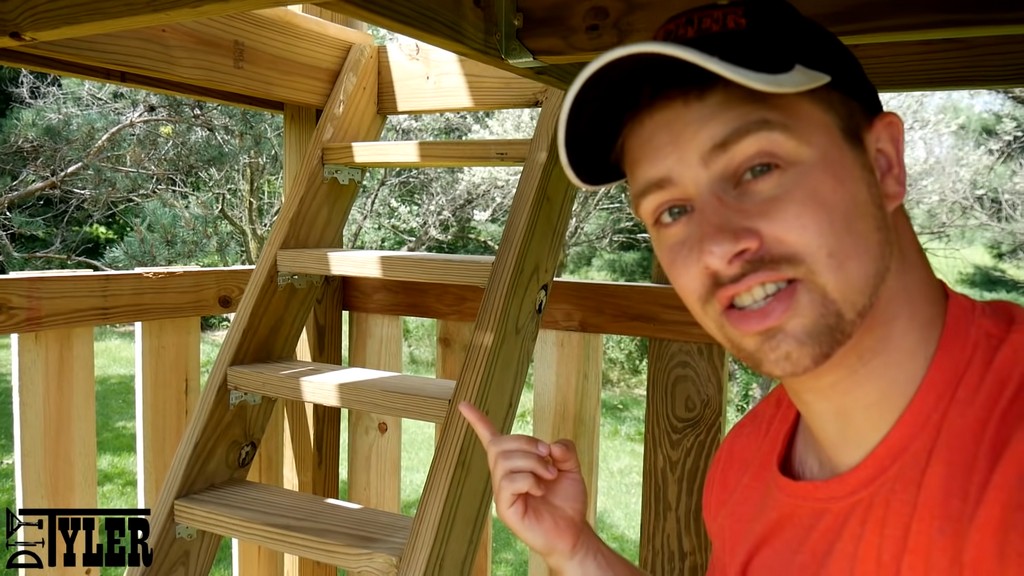 interior staircase on diy backyard swing set