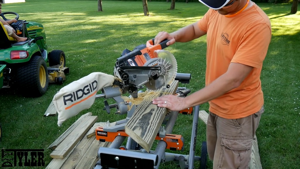 sawing offcut board for frame support